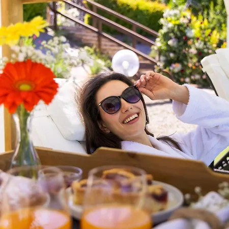 Casale Serena 1912 Séjour à la ferme *