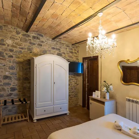 Casale Serena * Fabro