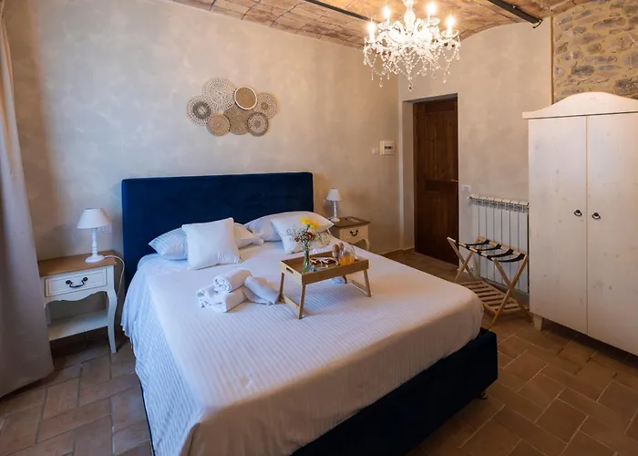 Casale Serena 1912 Farm stay *